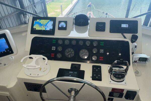 Hatteras Motor Yacht Yacht For Sale