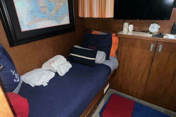 Hatteras Motor Yacht Yacht For Sale