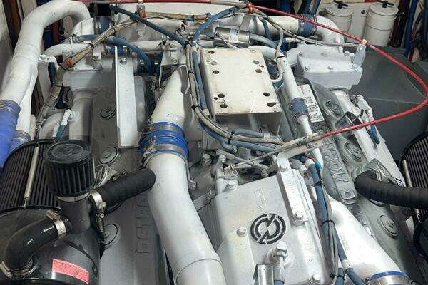 Hatteras Motor Yacht Yacht For Sale