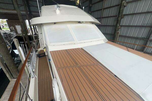 Hatteras Motor Yacht Yacht For Sale