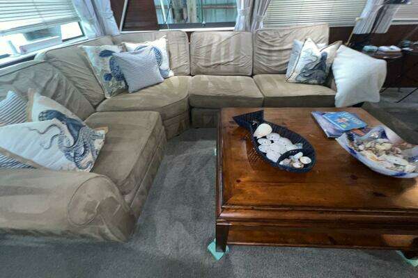 Hatteras Motor Yacht Yacht For Sale