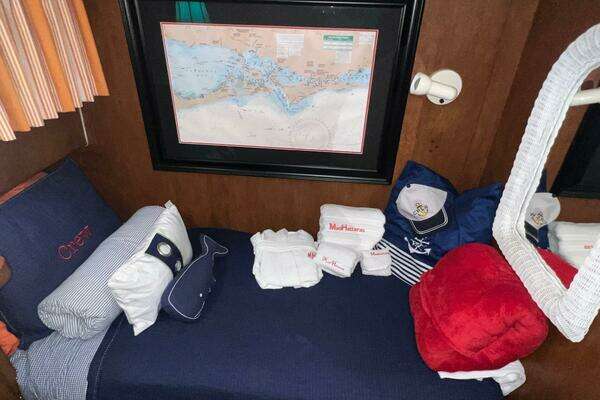 Hatteras Motor Yacht Yacht For Sale