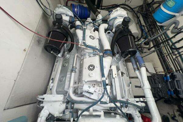 Hatteras Motor Yacht Yacht For Sale
