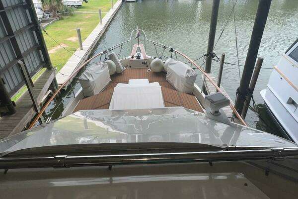 Hatteras Motor Yacht Yacht For Sale
