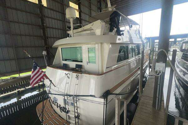 Photo of the 1988 Hatteras Motor Yacht