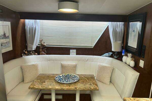 Hatteras Motor Yacht Yacht For Sale