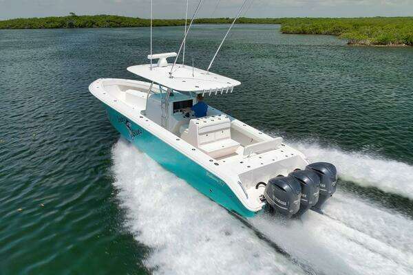 2013 Bahama 37