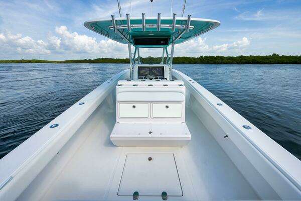 2013 Bahama 37