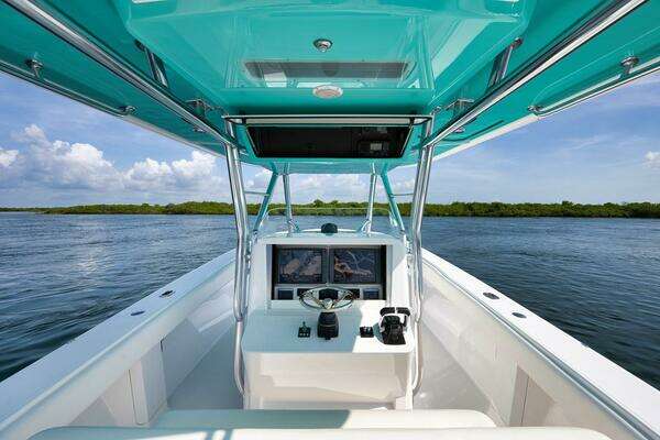2013 Bahama 37