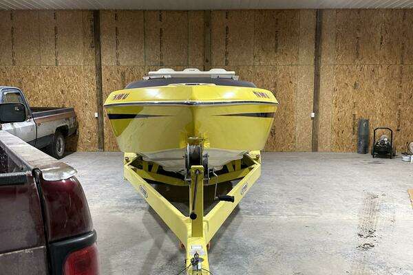 Photo of the 2005 Eliminator 