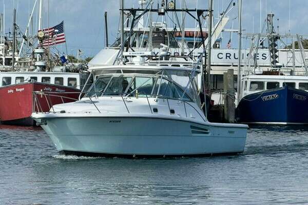 34-ft-Pursuit-2004-3400 Offshore-Valkyrie-Montauk New York United States yacht for sale