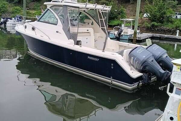 31-ft-Pursuit-2009-OS 315 Offshore-Pocasset Massachusetts United States yacht for sale