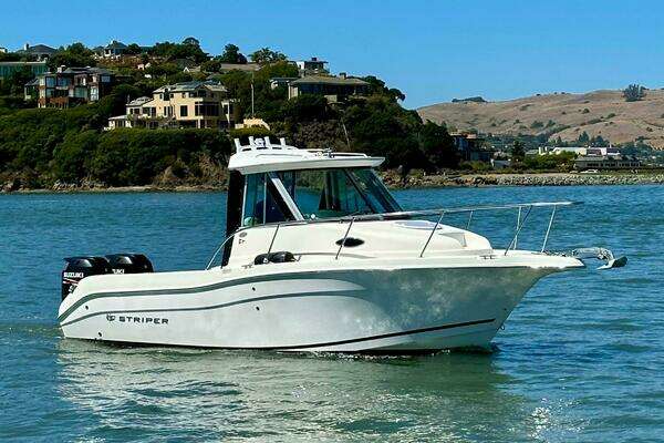 26-ft-Seaswirl Striper-2013-2601 Walkaround-Empty Nest-Alameda California United States yacht for sale