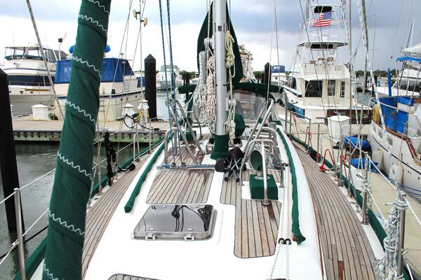 Divine Miss Em 43ft Slocum Yacht For Sale