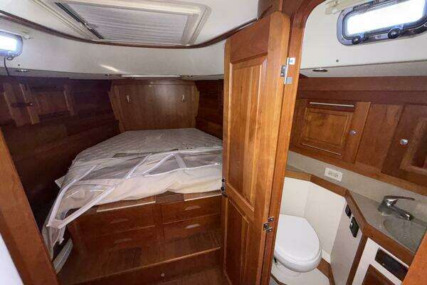 Tartan 4700 Yacht For Sale