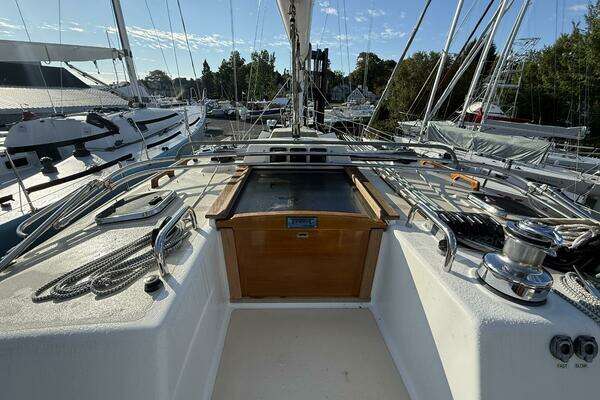 Tartan 4700 Yacht For Sale