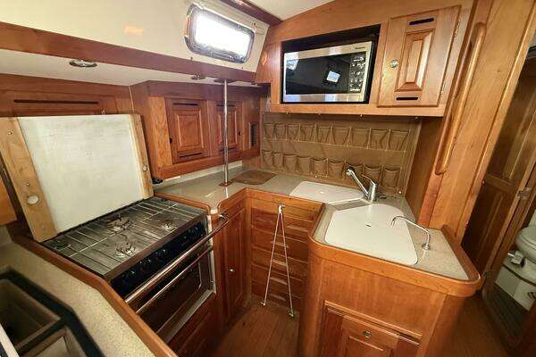 Tartan 4700 Yacht For Sale