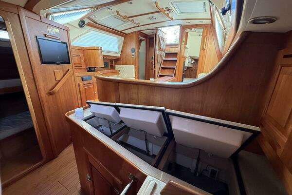 Tartan 4700 Yacht For Sale