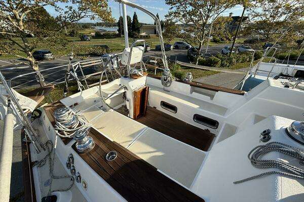 Tartan 4700 Yacht For Sale