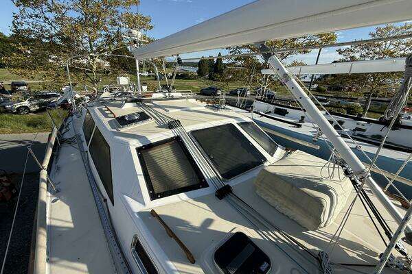 Tartan 4700 Yacht For Sale
