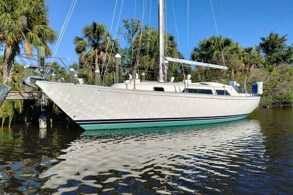 35-ft-C&C-1981-Landfall 35-Clime 5 Ocean-Palmetto Florida United States yacht for sale