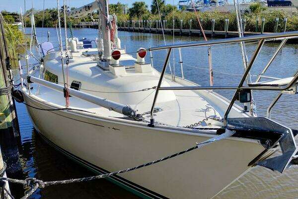 Photo of the 1981 C&C Landfall 35 "Clime 5 Ocean"