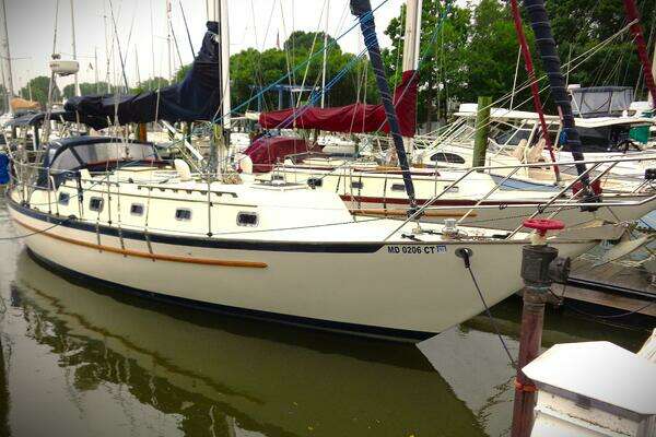 37-ft-Pacific Seacraft-1995-37-ADVENTURE-Tracy's Landing Maryland United States yacht for sale