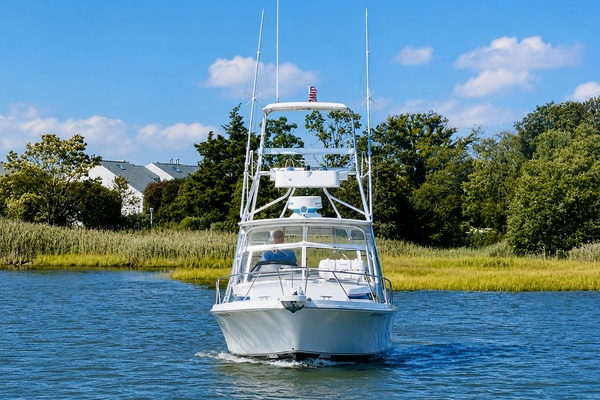Escapade 29ft Blackfin Yacht For Sale