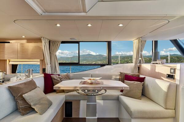 48ft Beneteau Yacht For Sale