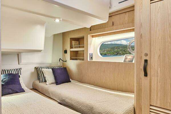 48ft Beneteau Yacht For Sale