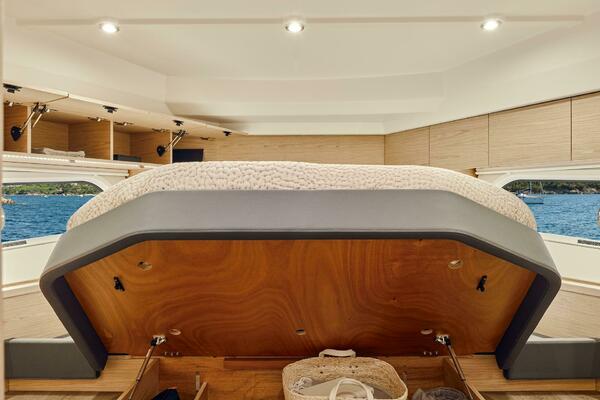 48ft Beneteau Yacht For Sale