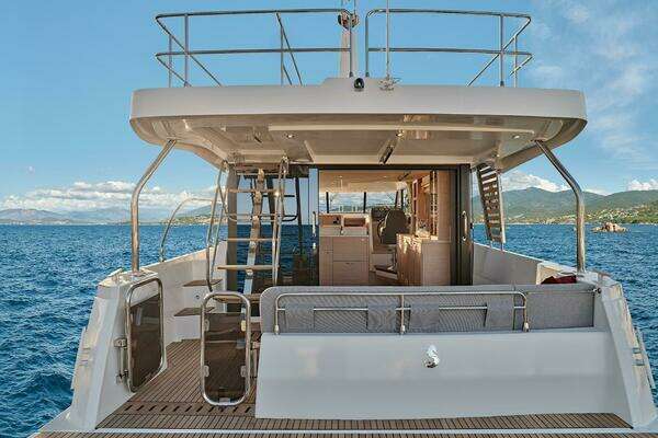 48ft Beneteau Yacht For Sale