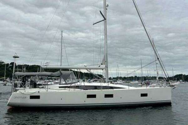 53' Jeanneau