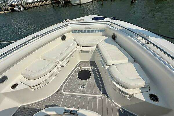 2014 Boston Whaler 35