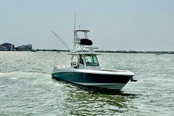 2014 Boston Whaler 35