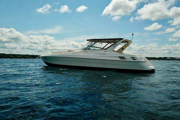 45-ft-Wellcraft-1996-45 Excalibur-Traverse City Michigan United States yacht for sale