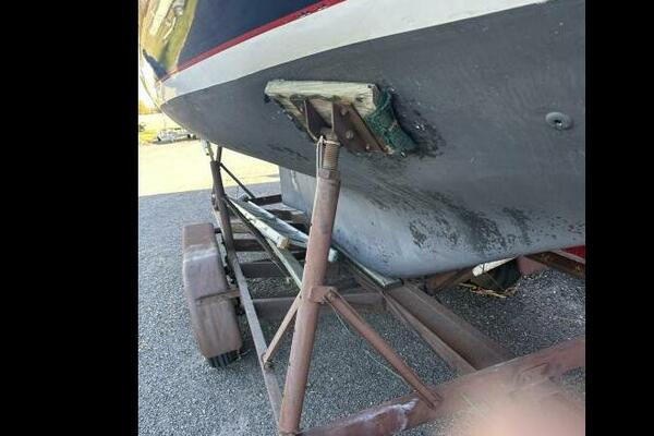 26ft Pearson Yacht For Sale