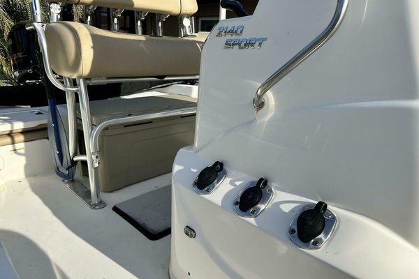 21ft NauticStar Yacht For Sale