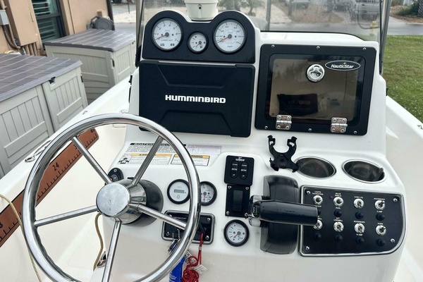 21ft NauticStar Yacht For Sale