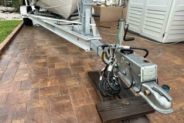 21ft NauticStar Yacht For Sale