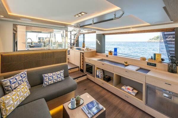 56ft Beneteau Yacht For Sale