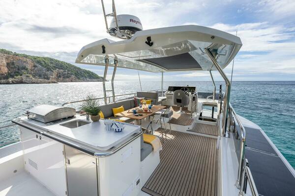 56ft Beneteau Yacht For Sale
