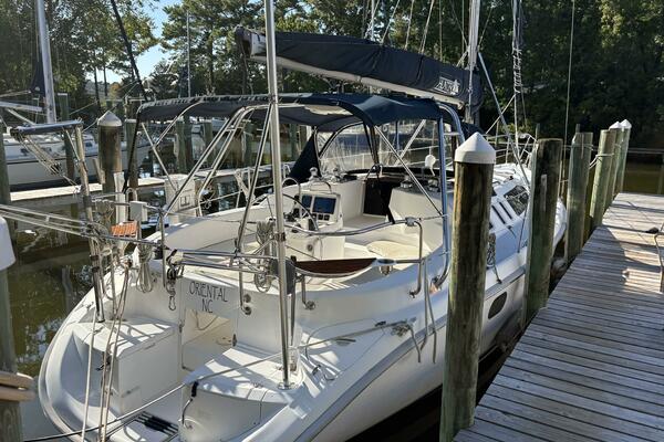 Selah 38ft Hunter Yacht For Sale