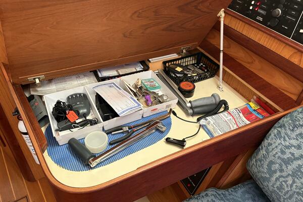 Selah 38ft Hunter Yacht For Sale