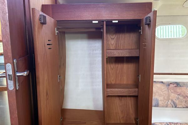 Selah 38ft Hunter Yacht For Sale