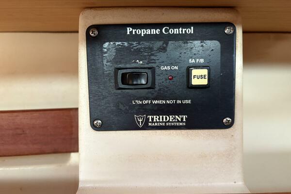 Selah 38ft Hunter Yacht For Sale