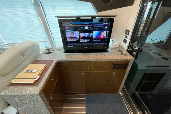 Cruisers Yachts  Yacht For Sale