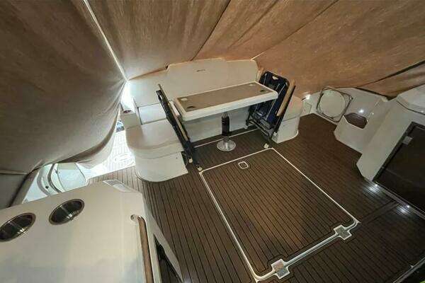 Cruisers Yachts  Yacht For Sale