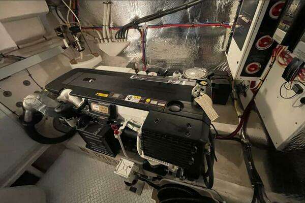 Cruisers Yachts  Yacht For Sale