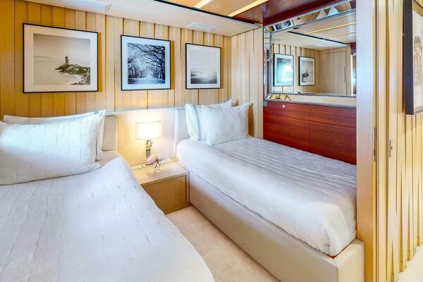 Dylan Anne 108ft Benetti Yacht For Sale Dylan Anne 108ft Benetti Yacht For Sale
